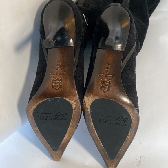 Donald J Pliner Collection Black Suede Boots with Delicate Buckle, Size 6 - Picture 9 of 9